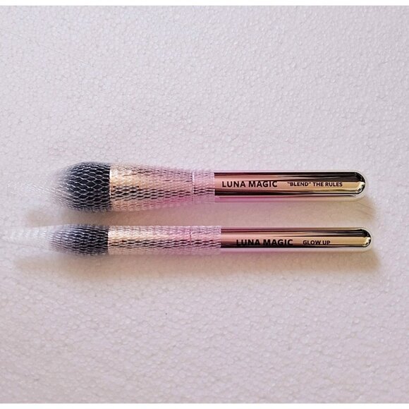 LUNA MAGIC Brush Set  BNIP - Picture 3 of 4